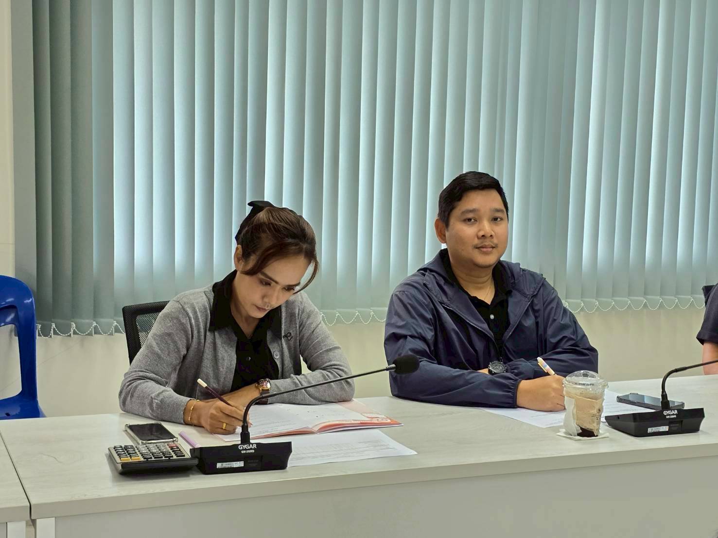 title - ปฏิรูปที่ดินจังหวัดเพชรบุรี ประชุมข้าราชการและเจ้าหน้าที่ สำนักงานการปฏิรูปที่ดินจังหวัดเพชรบุรี (ส.ก.ป.เพชรบุรี) ครั้งที่ 2/2569